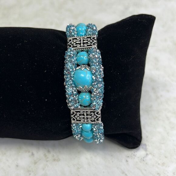 Boho Bling Bracelet Vintage Style Silver Tone Turquoise Beads NWT - Picture 2 of 6